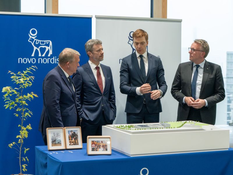 HM King Frederik of Denmark with Foreign Minister Lars L&oslash;kke Rasmussen and Minister Morten B&oslash;dskov at Novo Nordisk event in Japan
